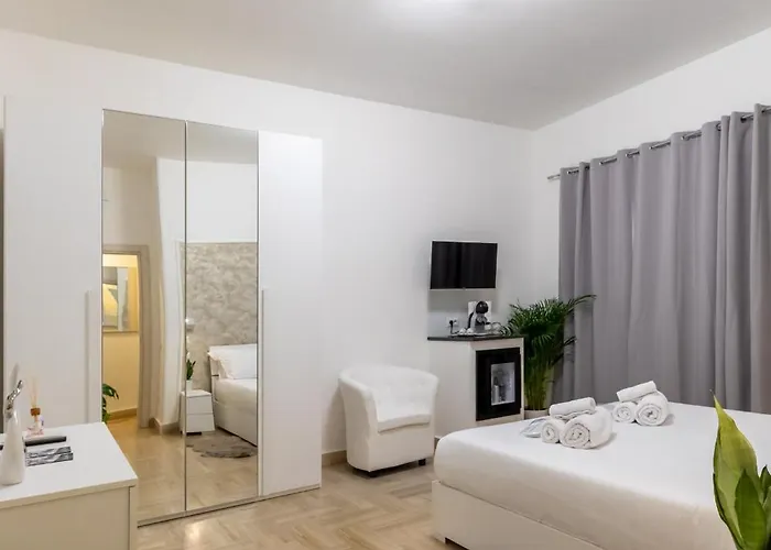 Gregorio Vii Luxury Bed & Breakfast 4*